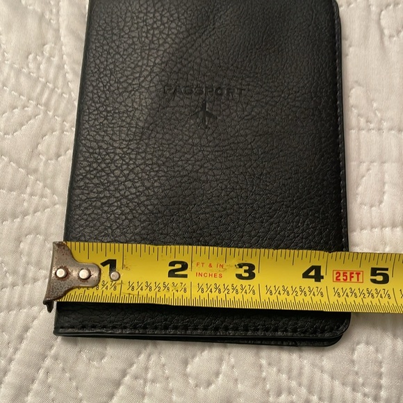 GARTNER Studio PASSPORT Holder Black Looks Like Leather Excellent Condition - Picture 7 of 9